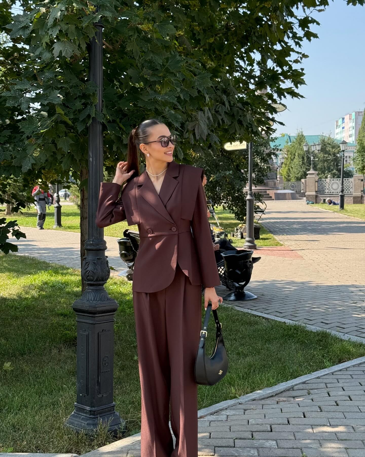 Костюм брючный с удлинённым жилетом