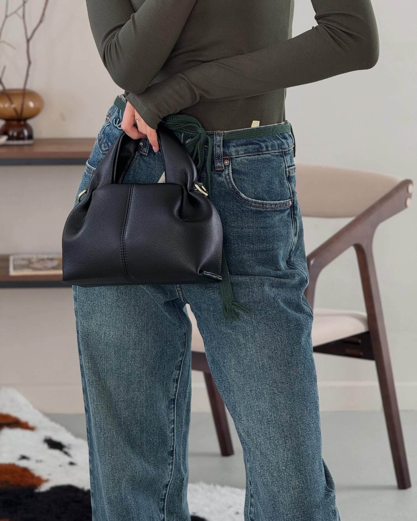 Сумки и аксессуары, завершающие образ